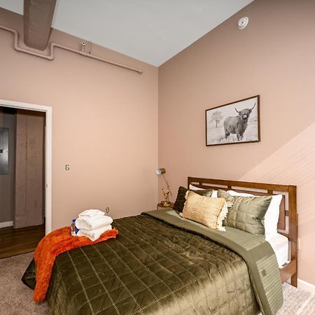 2 Bath Prkg+Gym+Sauna Perk Plaza +30 Day Cleveland Ngoại thất bức ảnh