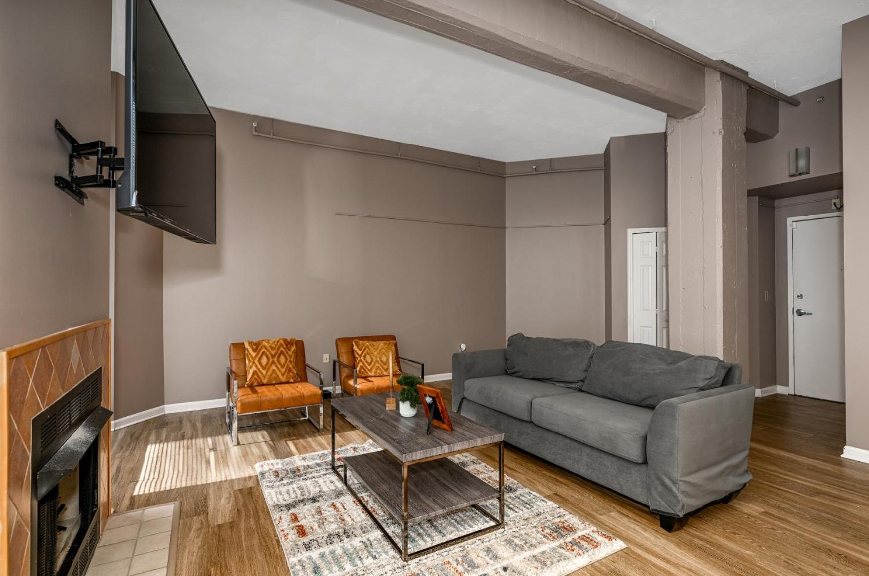 2 Bath Prkg+Gym+Sauna Perk Plaza +30 Day Cleveland Ngoại thất bức ảnh